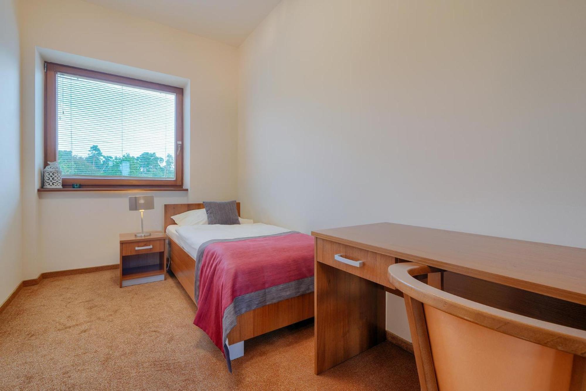 Hotel Aviator Kamien Slaski Экстерьер фото